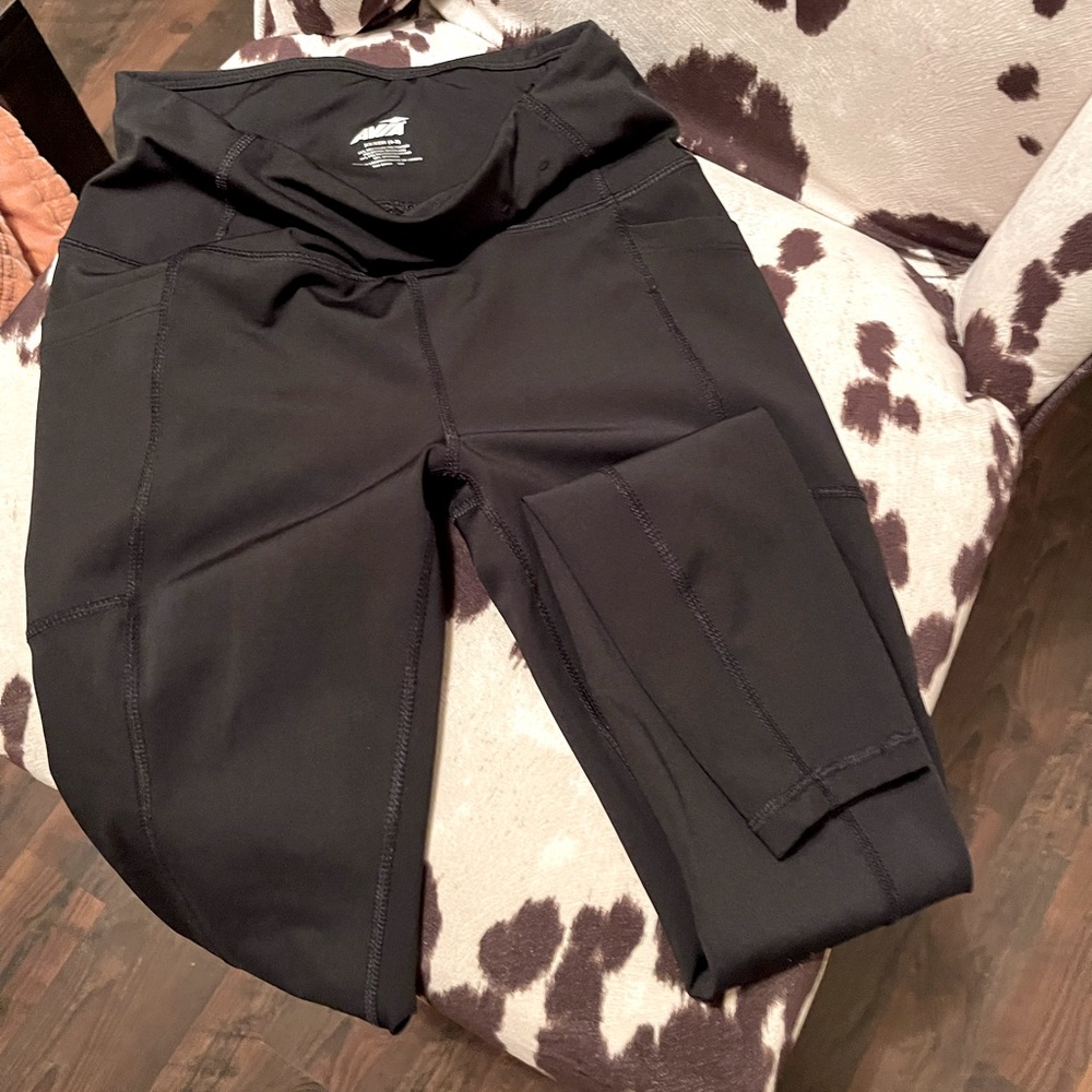 Black leggings